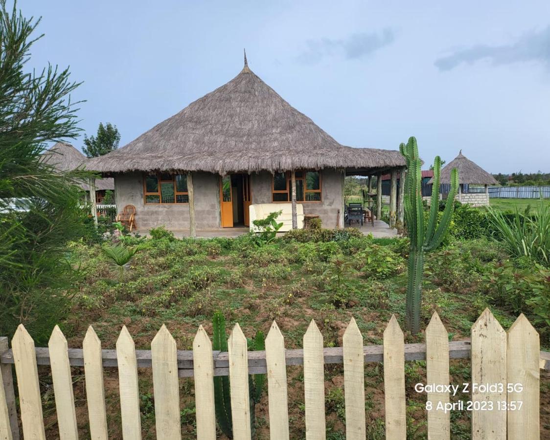 Le Tai Village Resort Near Solio Game Reserve Mweiga Exterior foto