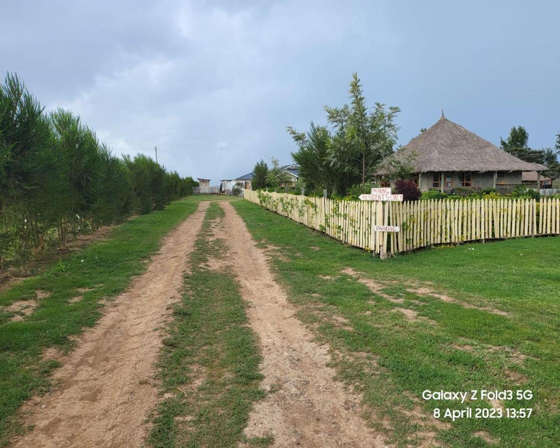 Le Tai Village Resort Near Solio Game Reserve Mweiga Exterior foto